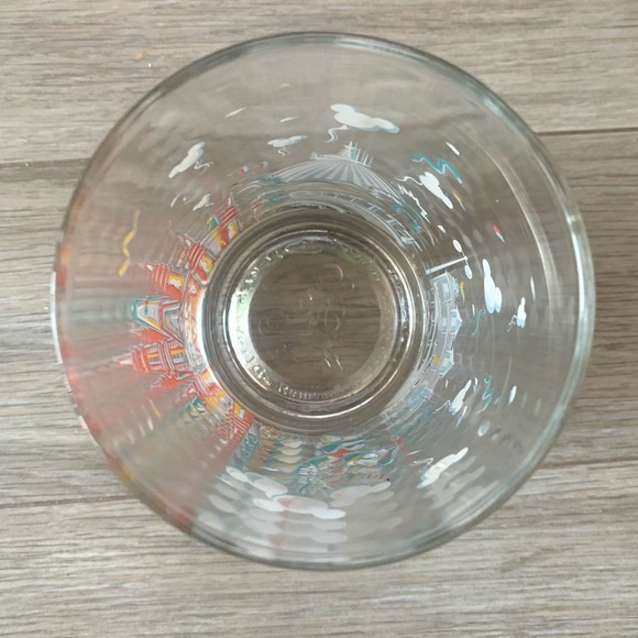 Walt Disney World’s Donald Duck 25th Remember The Magic Collection Glass Cup - Picture 4 of 8